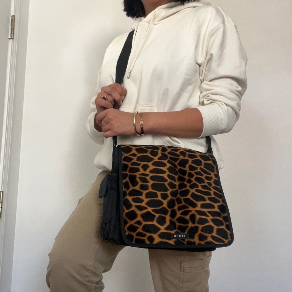 vintage cheetah print GUESS crossbody bag
